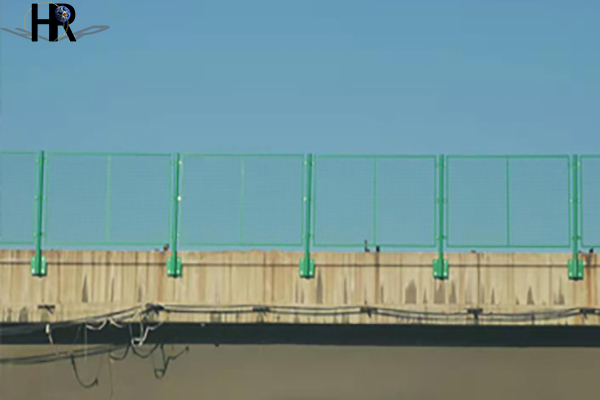 刀片刺繩選購(gòu)注意事項(xiàng) 刀片刺繩選購(gòu)注意事項(xiàng)